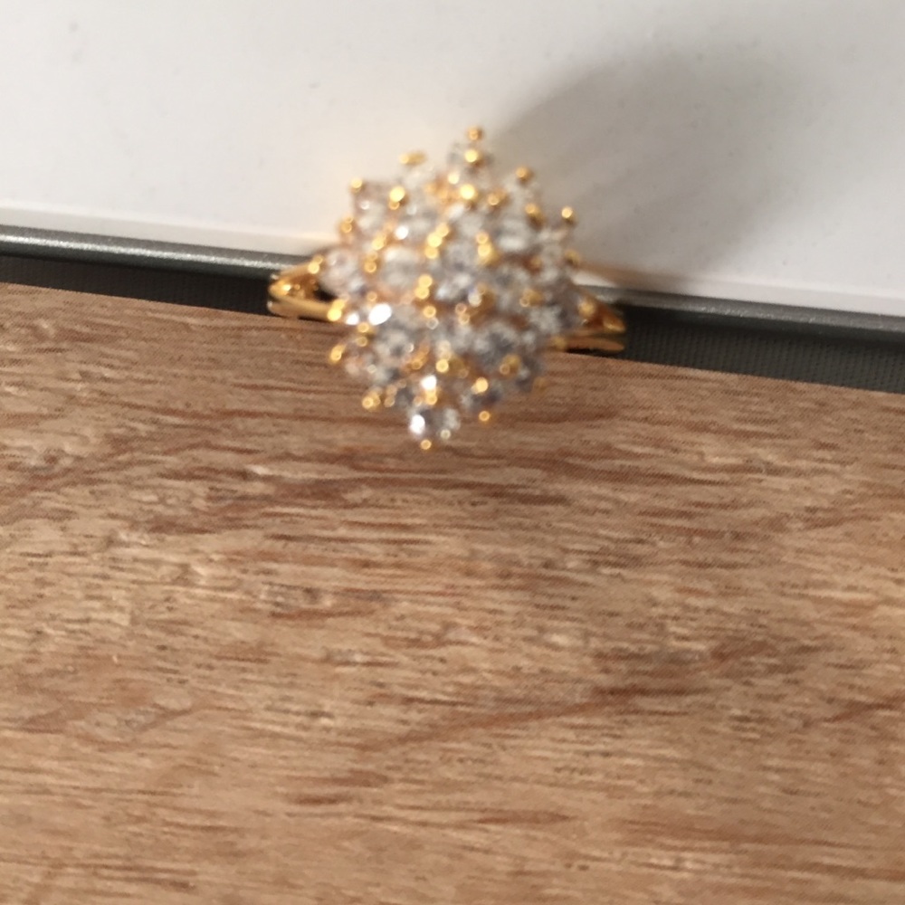 Simulated Diamond Ring multiple stones - Picture 2 of 3